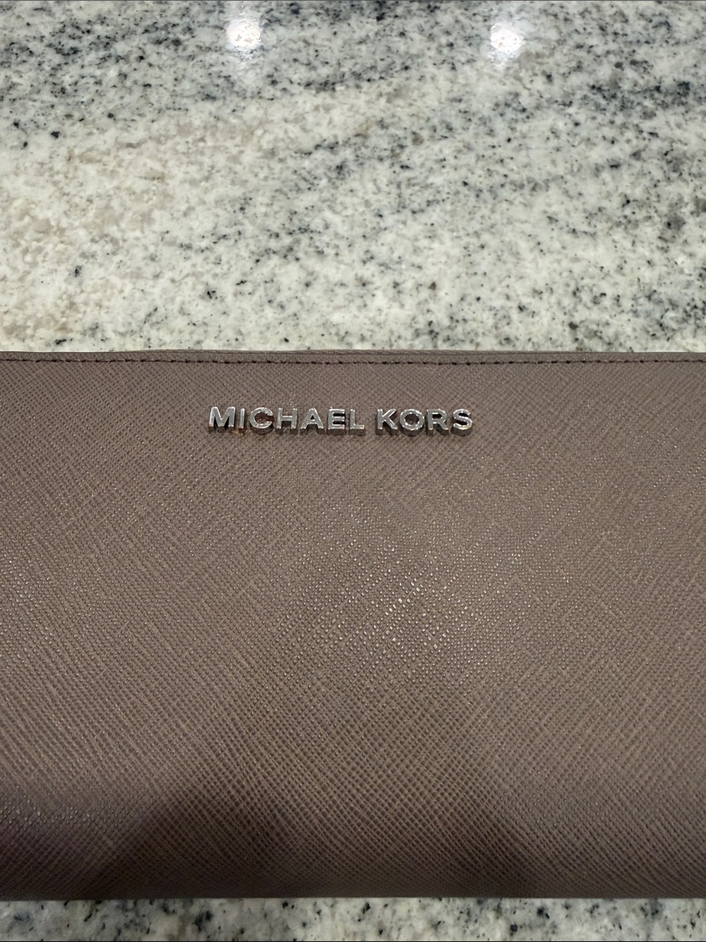 Michael Kors Brown Zip-Around Saffiano Wallet - Picture 2 of 14